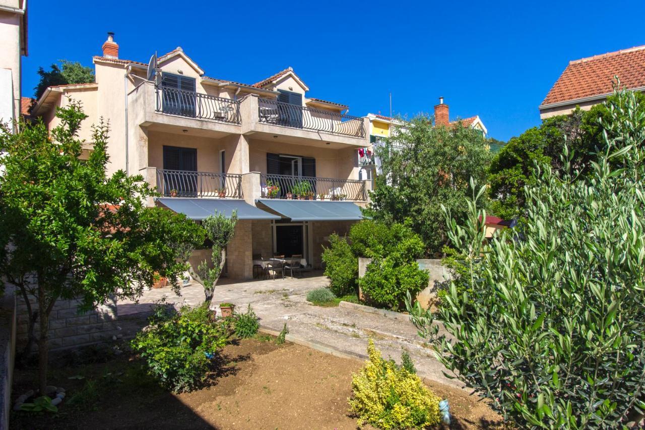 Luka Šibenik Exterior foto
